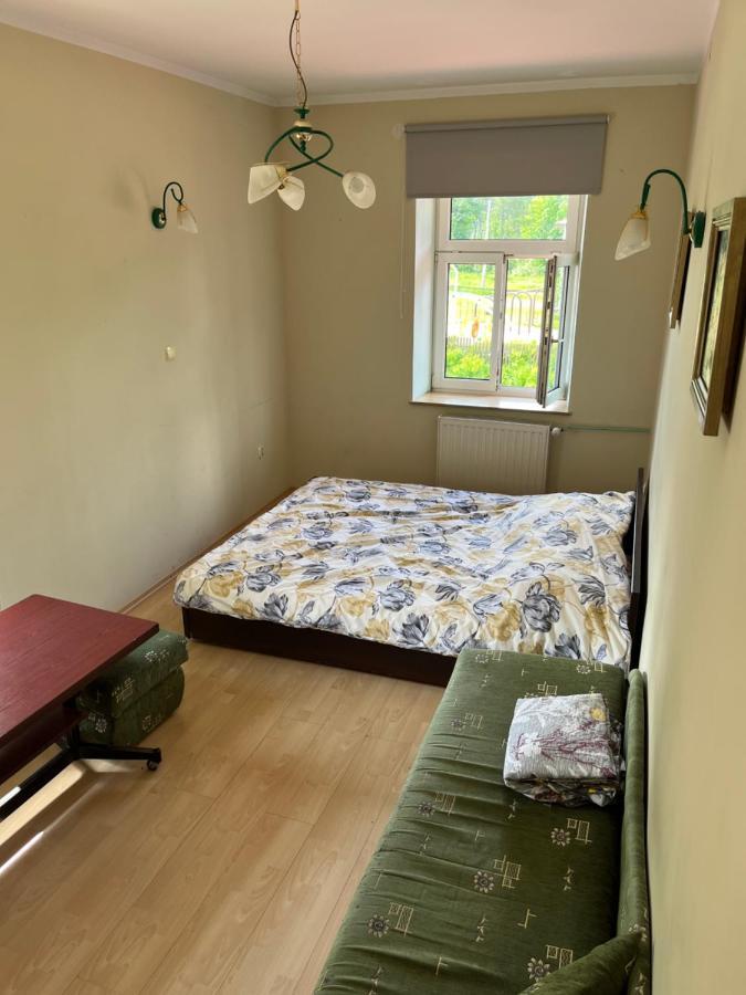 Gosciniec Szczeliniec Hostel Karlow ภายนอก รูปภาพ