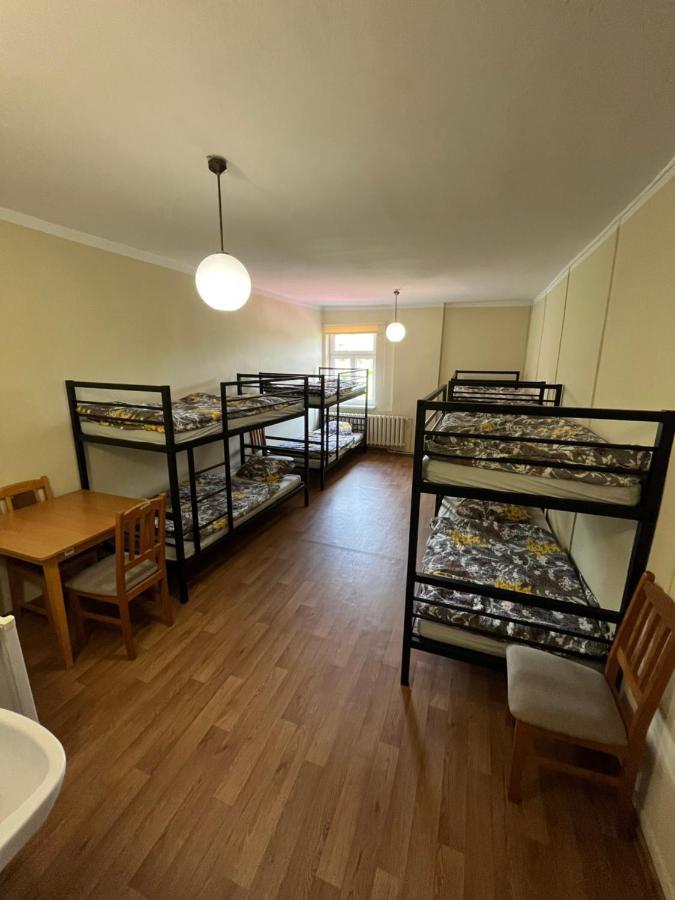Gosciniec Szczeliniec Hostel Karlow ภายนอก รูปภาพ