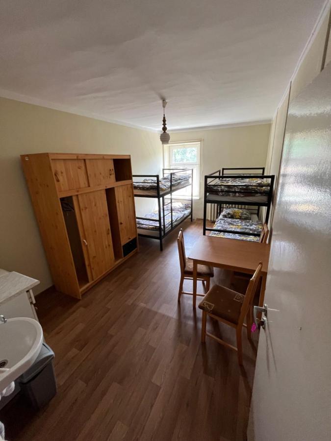 Gosciniec Szczeliniec Hostel Karlow ภายนอก รูปภาพ